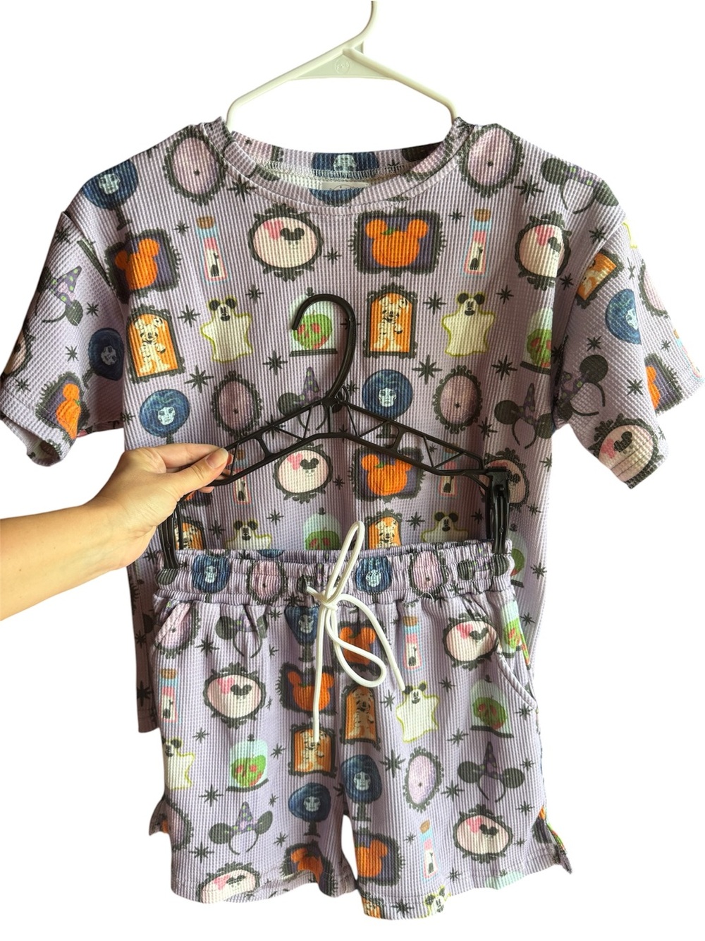 NWOT Spooky Halloween Disney Set Purple Size Youth Medium
